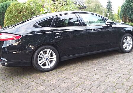 Ford Mondeo 2,0 TDCi 132kW Business Edition mit AHK Checkhef