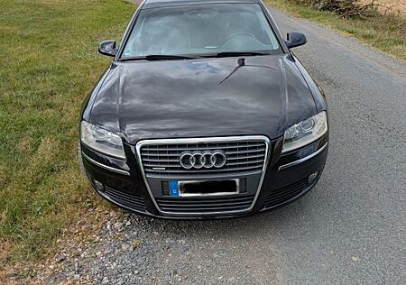 Audi A8 D3 4E 4.2 FSI quattro Scheckheft TÜV neu