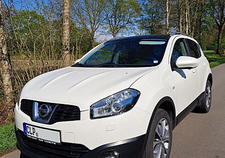 Nissan Qashqai 1.5 dCi DPF Xenon, Pano, Leder, AHK, 360
