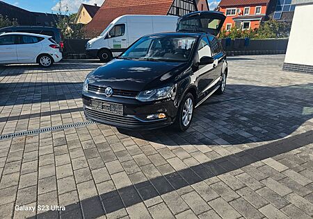 VW Polo Volkswagen V Lounge