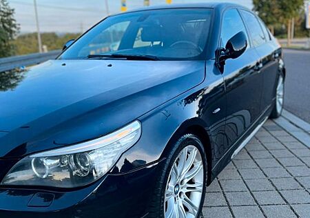 BMW 530d Edition Sport *CARPLAY*GSD*SHZ*XEN