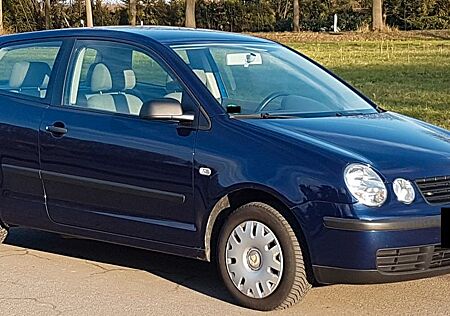 VW Polo Volkswagen 1,4 FSI, gepflegter Zustand, Mägel