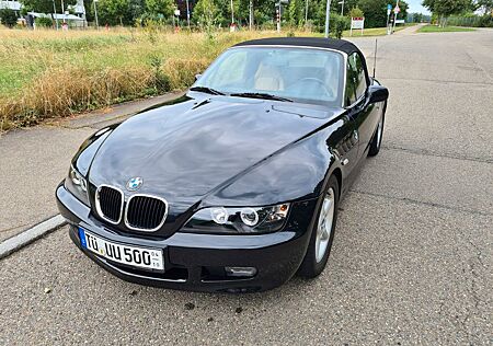 BMW Z3 Roadster 1.9i - Sammlerstück Bella Maccina