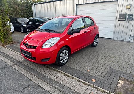 Toyota Yaris Cool Neu TÜv,Inspection