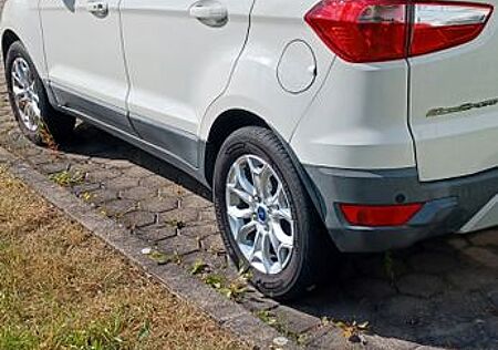 Ford EcoSport 1,0 EcoBoost 92KW Titanium Titanium