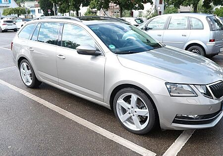 Skoda Octavia 2.0 TDI DSG 4x4 Combi Style