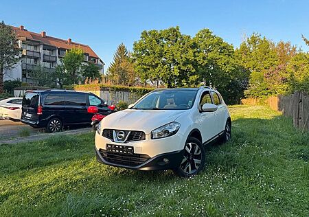 Nissan Qashqai 1.6 Acenta. Automatik. Panorama Dach