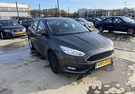 Ford Focus 1.6 16V