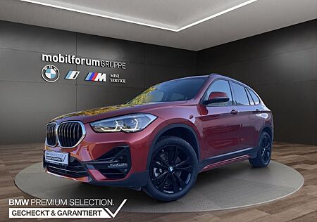 BMW X1 sDrive20i Sport Line AHK Panorama Kamera HiFi