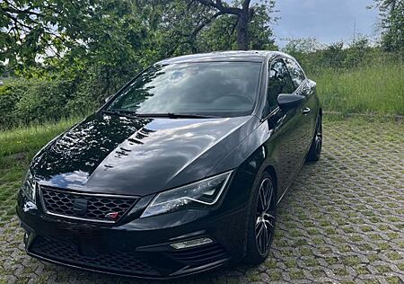 Seat Leon SC 2.0 TSI CUPRA 300 DSG Scheckheftgepflegt