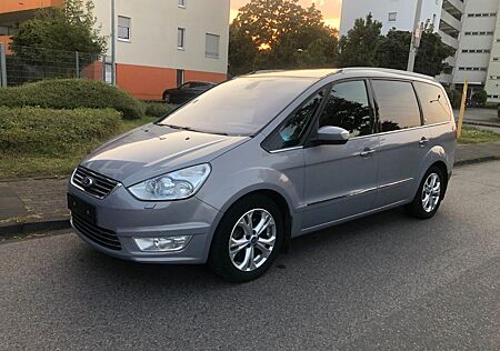 Ford Galaxy 2,0 TDCi Ghia*7-Sitzer*Eu5*Autom*AHK*PDC