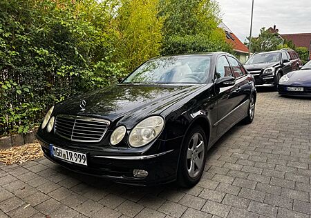 Mercedes-Benz E 240 AVANTGARDE xenon Schiebedach Automatik tüv