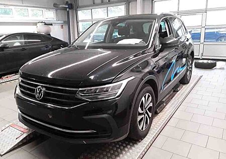 VW Tiguan Volkswagen Active2.0TDI DSG LED Navi SHZ AHK ACC