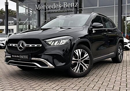 Mercedes-Benz GLA 180 Progressive LED Kamera Winter Metallic