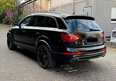 Audi Q7 3.0 TDI (DPF) S-LINE quattro tipt. -