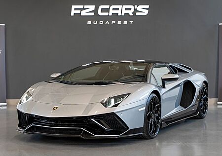 Lamborghini Aventador Ultimae Roadster 1of250