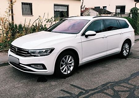 VW Passat Variant Volkswagen 2.0 TDI SCR DSG Business Vari...