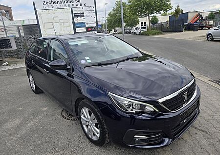 Peugeot 308 Allure Business/1 Jahr Garantie/ 1.Hand 9...
