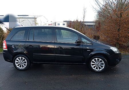 Opel Zafira , Top Familienauto, TÜV neu! 8-Sitzer