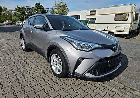 Toyota C-HR Hybrid Dynamic Business kamera key-less Go