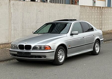 BMW 523i e39 (Automatik)