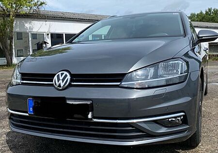 VW Golf Volkswagen 2.0 TDI Sound Variant Sound