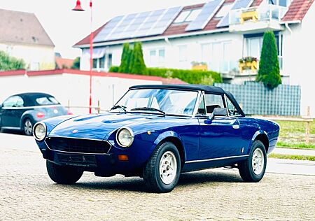 Fiat 124 Spider CS Automatic