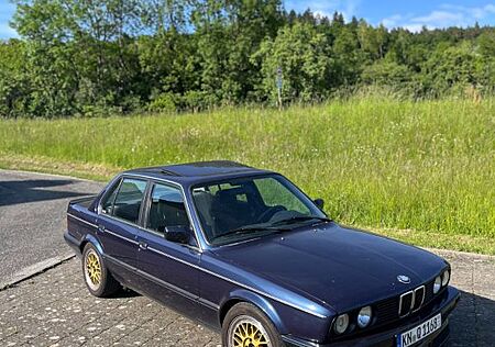 BMW 325