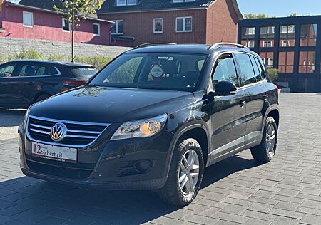 VW Tiguan Volkswagen / TÜV NEU /