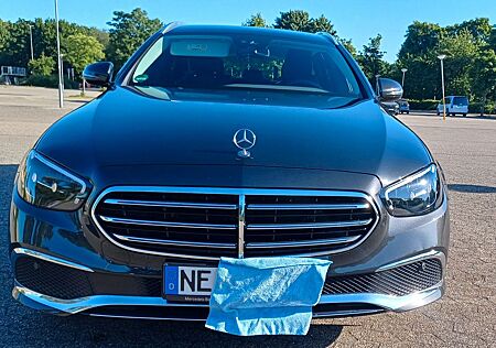 Mercedes-Benz E 200 d T . Top mit Garantie