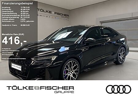 Audi RS3 RS 3 Limousine Carbon S-Sitze u. Exterieur