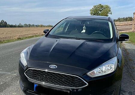 Ford Focus 1,0 EcoBoost 74kW Business Turnier Bus...