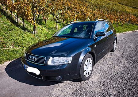 Audi A4 1.9 TDI Avant S-Line AVF