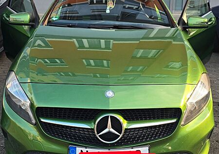 Mercedes-Benz A 180 d -
