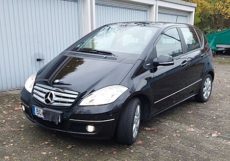 Mercedes-Benz A 180 BlueEFFICIENCY - Top Zustand