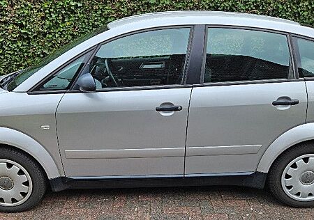 Audi A2 1.4TDI - 75PS, AHK, DPF, HU 04/2027