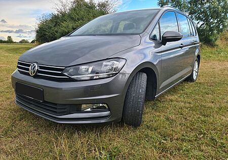 VW Touran Volkswagen 1.6 TDI SCR Comfortline Comfortline