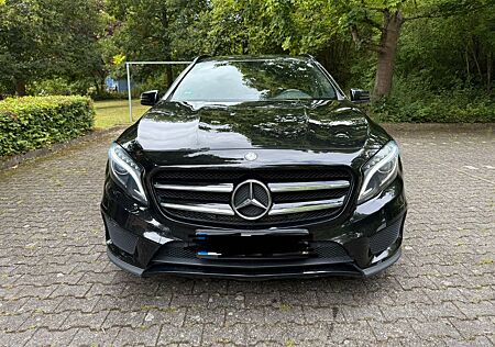 Mercedes-Benz GLA 200 CDI 4MATIC DCT AMG Line AMG Line