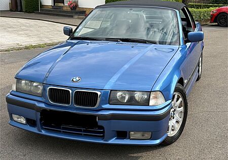 BMW 320i Cabrio Sport Edition*M-Packet*Scheckheft**