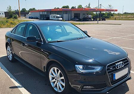 Audi A4 2.0 TFSI multitronic S line S line