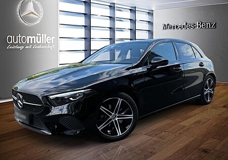 Mercedes-Benz A 180 Kompaktlimousine NIGHT+LENKRADHEIZ+KAMERA+