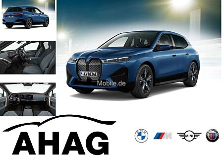 BMW iX xDrive40 Sportpaket Klimaaut. AHK Soft-Close
