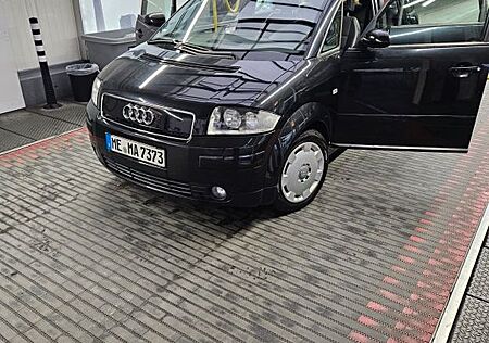 Audi A2 1.4 -S-Line plus original