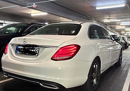 Mercedes-Benz C 180 Avantgarde Autom. 9 Gänge tronic
