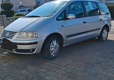 VW Sharan Volkswagen 2.0 Auto Basis Basis