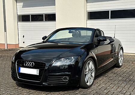 Audi TT Roadster 2.0 TFSI S tronic quattro s-line
