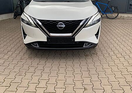 Nissan Qashqai 1.3 Dig-T MHEV Automatik N-Connecta