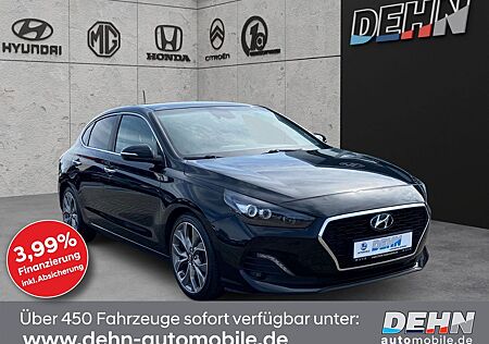 Hyundai i30 gebraucht kaufen Hyundai i30 Fastback 1.4 T-GDI DCT Premium Navi-Paket