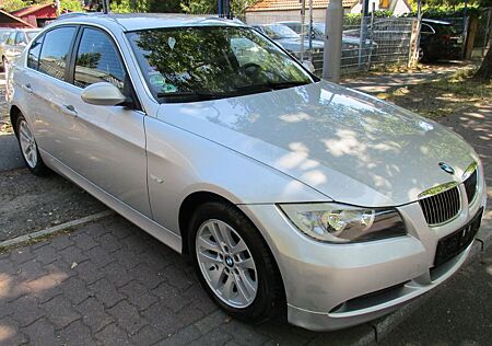 BMW 325i 325 Baureihe 3 Lim.