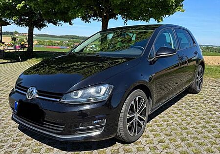 VW Golf Volkswagen 1.6 TDI Bluemotion Lounge